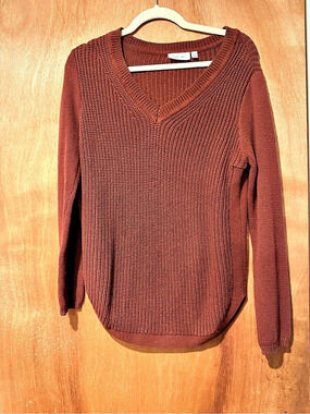 RD Style V-Neck Sweater